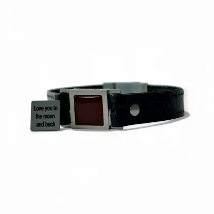 Men’s Red Agate bracelet with engraving – Core of Courage by Jewel Cocktail
