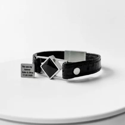 Women Bracelet Path of Strength