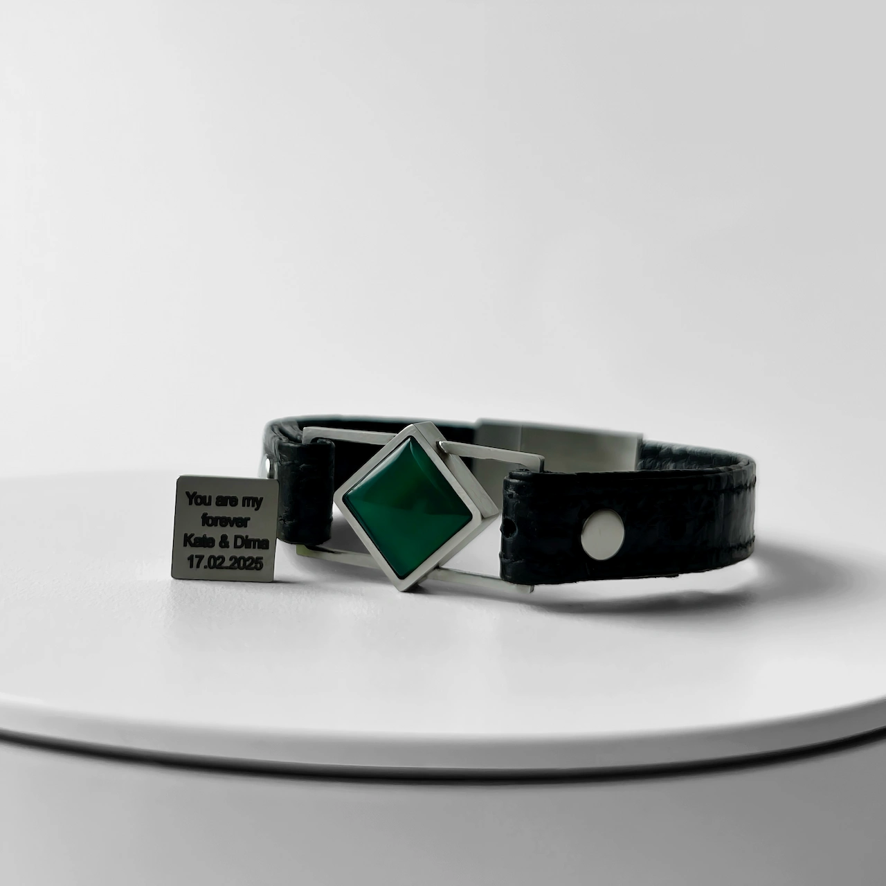 Women's bracelet Path of Prosperity featuring natural Green Agate in diamond shape and personalized engraved message on the back